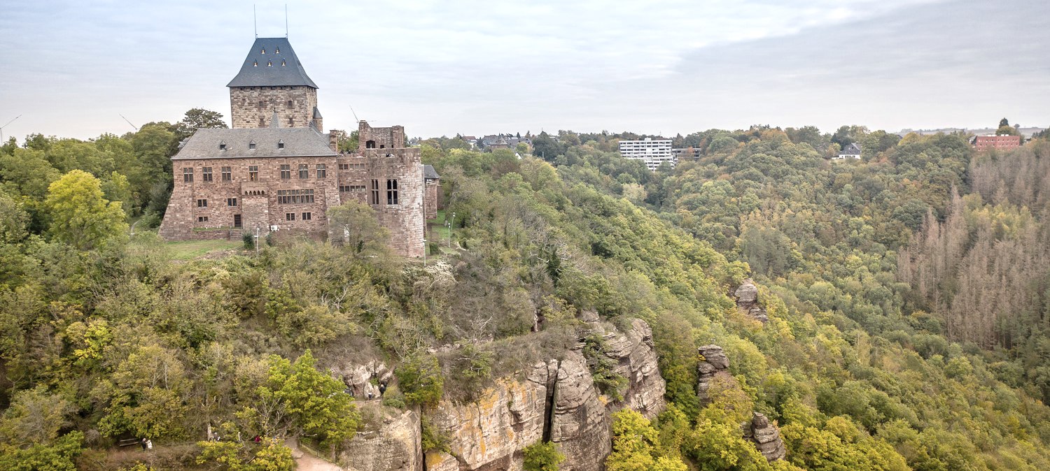 Blick auf Burg Nideggen, © Dennis Stratmann | Kreis Düren