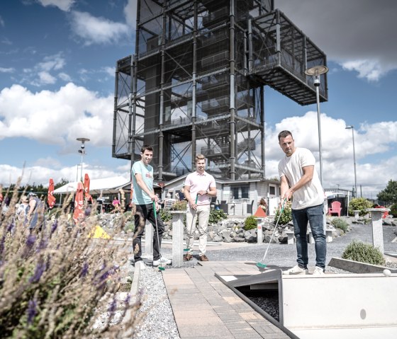 Minigolf am Indemann, © Dennis Stratmann | Kreis Düren