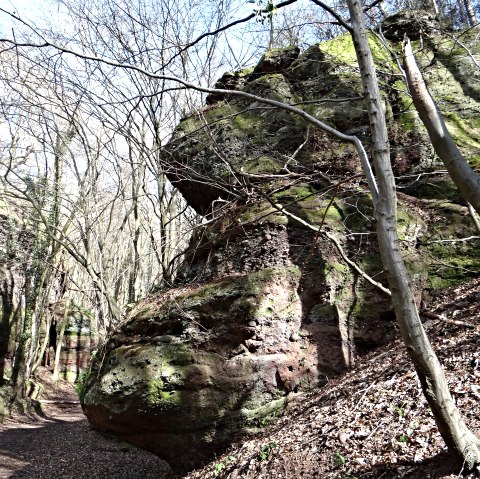 Hier findet man den Teufelstritt, © Karl-Heinz Rosenzweig, Der-eifelyeti.de, © Der-eifelyeti.de