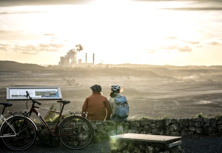 Blick auf den Tagebau Inden vom Tagebauaussichtspunkt Schophoven, © Dennis Stratmann / Grünmetropole e.V.