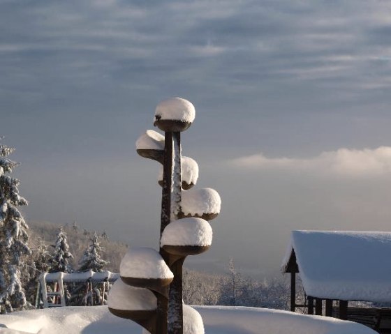 Brunnen mit Schnee, © seeblick-eifel.de