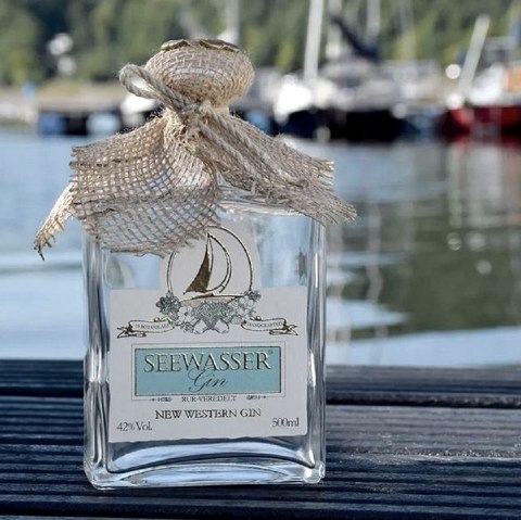 Rurland meer water jenever, © Gentle Water Company