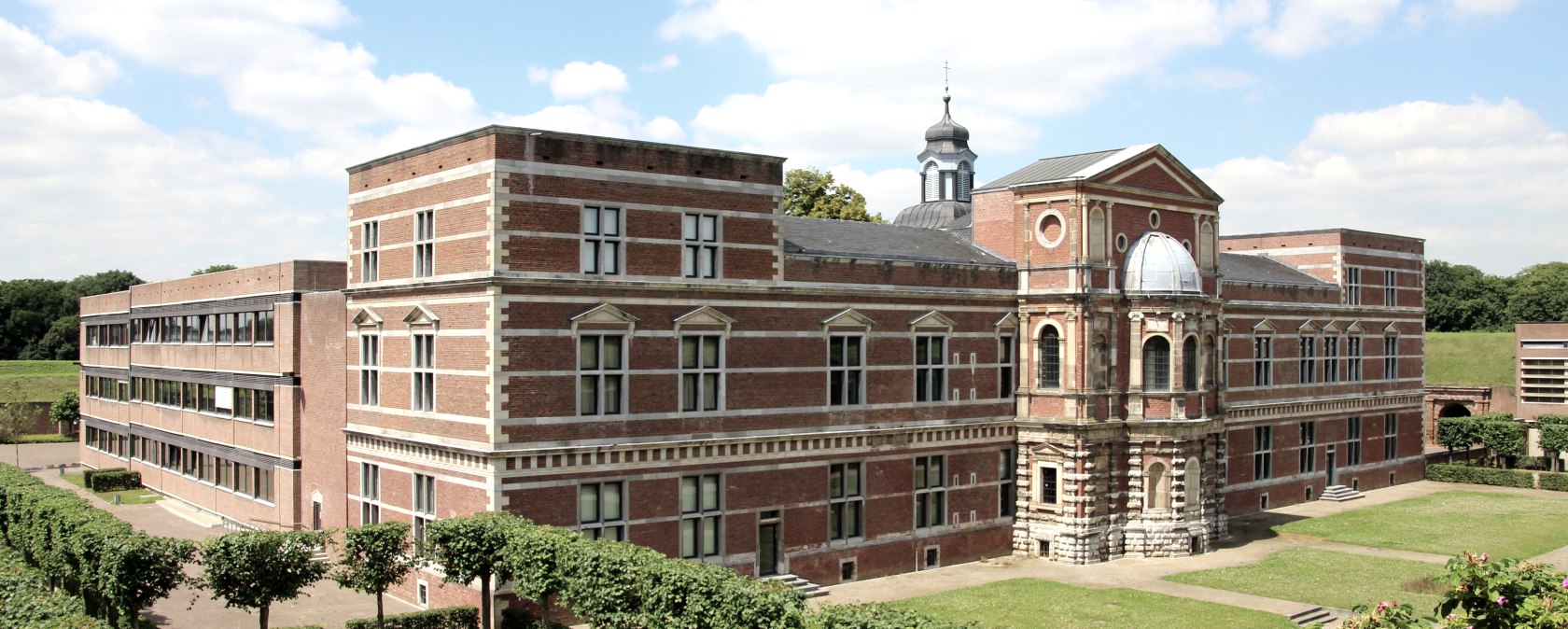 Festungsanlage mit herzoglichem Schloss, © Paul Wirtz